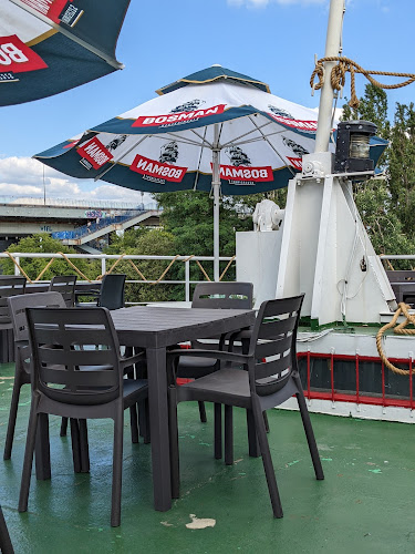 Statek Ładoga Restauracja