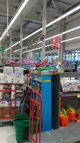 Woolworths Christchurch Airport Open Times
