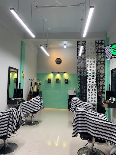 MINERALS BARBERSHOP