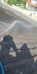 Photo n°19 de MLH Rezé - Nettoyage démoussage traitement toiture par drone et ravalement de façade à Rezé (Couvreur)