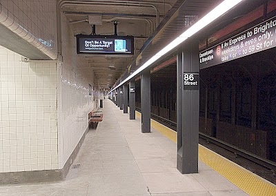 86 St