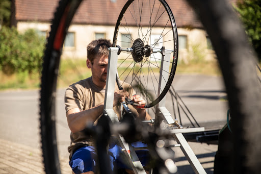Fahrrad Reparatur Verleih Martins Freunde Zweiradservice - Thumbnail