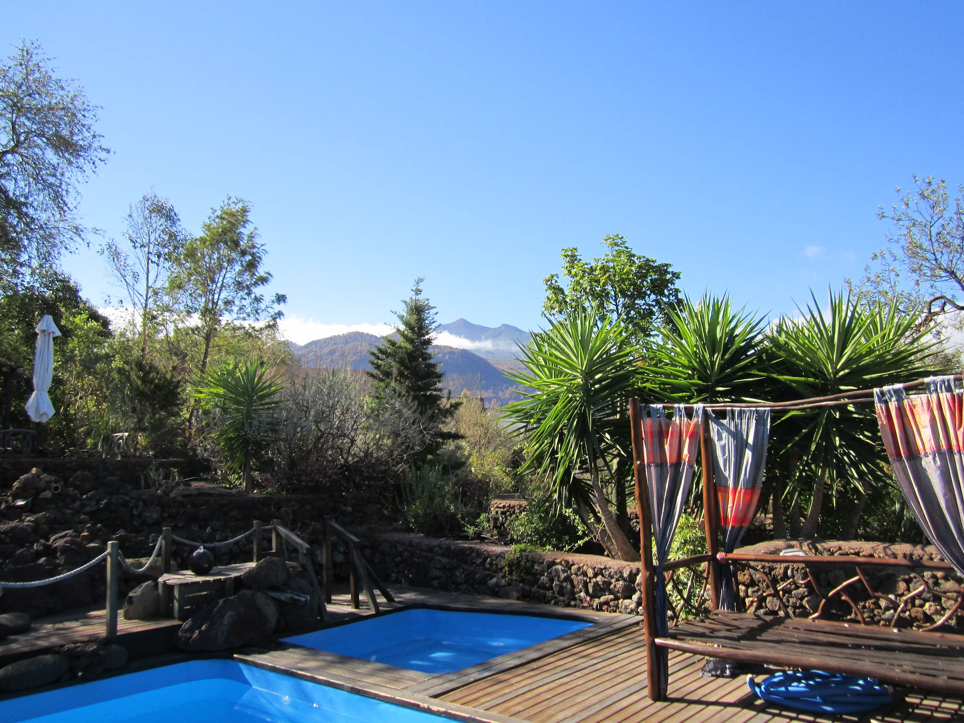 Casas Rurales Hacienda La Centenaria