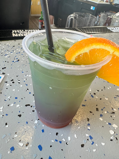 Pelican's Bar - Visual
