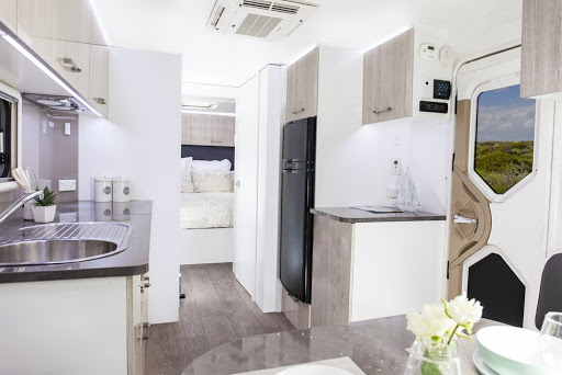 Luxury Caravan Hire - Thumbnail