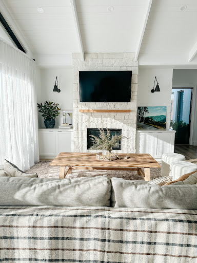 Rustic Elm - Visual