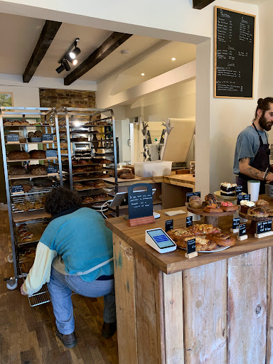 Tarn Bakery - Visual