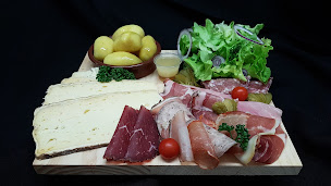 Photo n°3 de Maison Dumont - Charcutier-Traiteur à Saint-Saëns (Traiteur)