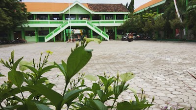 Photos of MAN 2 Gresik