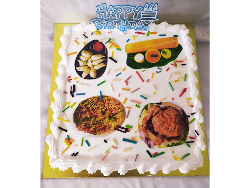Food lover theme cake post image