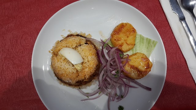 Mixtura Leganes, Restaurante Peruano