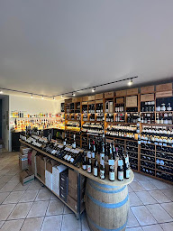 Photo n°18 de CAVE DI VIN (Jecreemacave par Di Vin) à Maubec (Cave à vins)