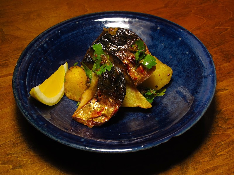 三丁目料飲店．