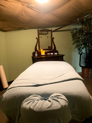 Heart and Hands Massage and Clay LLC Gallery - United States