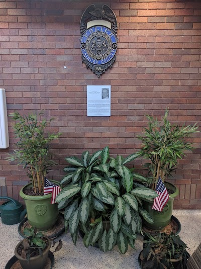 Mount Vernon District Station - Fairfax County Police Department