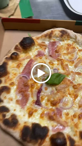 Photo 2 - Le Road Pizza