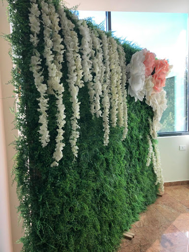 Little Blooms by Cora