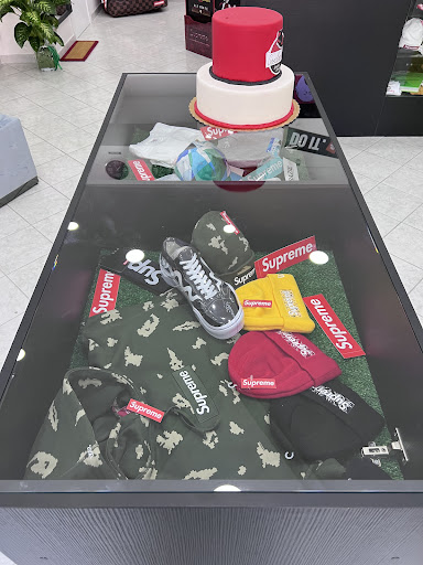 Sneakerheads - Visual