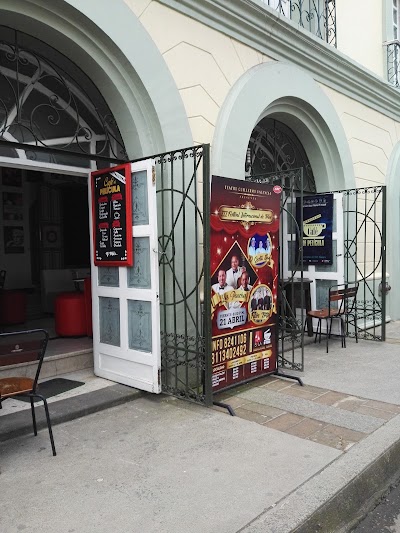Photos of Caf&eacute; De Pel&iacute;cula