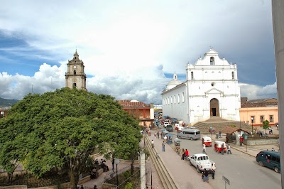 Photos of Santa Cruz del Quich&eacute; Central Park