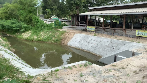 ร้านป้าตู่ ริมคลอง