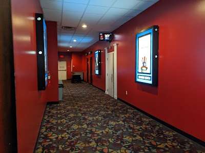 Hollywood Premier Cinema