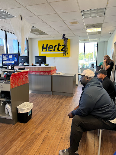 Hertz Car Rental - Memphis - Mount Moriah HLE - Thumbnail