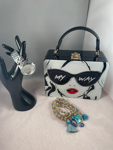 OZZIE’s Closet Gallery - United States