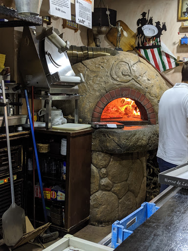 Pizzas Quijote Gallery - Spain