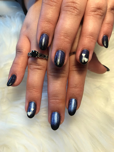 Top Nails Devizes - Thumbnail
