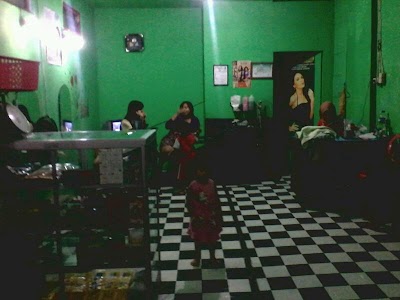 Beauty Salon