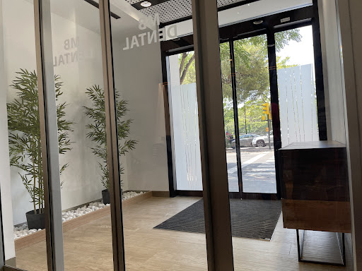 MB Dental Universitas