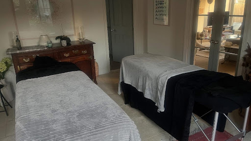 Honey Bee Mobile Massage