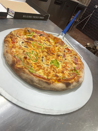 Opinii despre Casamia Pizza Wood Oven în Βόχα - Πίτσα