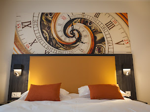 Photo n°10 de Hôtel l'Horloge Gourmande à Donzère (Hôtel)