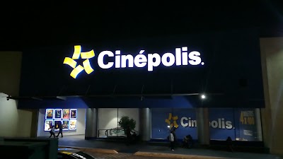Photos of Cin&eacute;polis Plaza Crystal