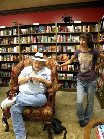 Photos of Murder On the Beach Mystery Bookstore
