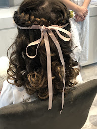 Photo n°19 de Demelcoiff à Mainvilliers (Salon de coiffure)