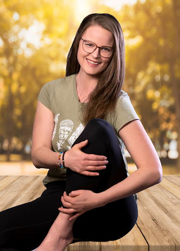 SelfCare Yoga Loft Leidringen - Evelyn Wille-Schüttpelz - Thumbnail