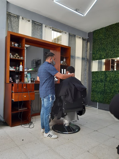 IMPERIAL'S BARBER SHOP