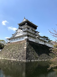 蜂の巣駆除 、はちみつ販売 、蜂屋のサカイ北九州