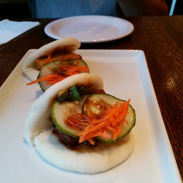 Tomukun Noodle Bar