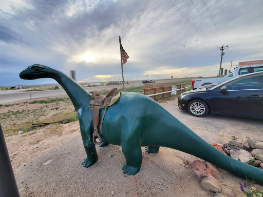 Hanks Roadside Bar and Grill - Thumbnail