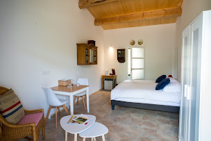 Photo n°2 de villa d'illouvre à Babeau-Bouldoux (Chambre d'hôtes)