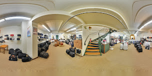 Photo n°5 de Maroquinerie Poignant à Troyes (Magasin de maroquinerie)