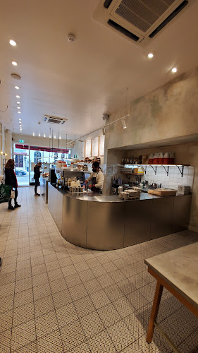 Comments and reviews of GAIL's Bakery South Kensington