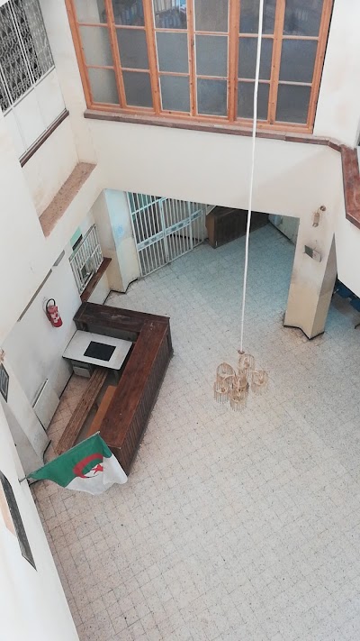 Photos of المركز المالي بوسعاده