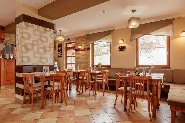 Bogács, Kotyogó Kávézó és Apartmanok