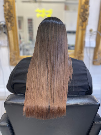 Divine Brazilian Hair & Beauty - Thumbnail