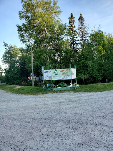 Square Pond Park - Thumbnail